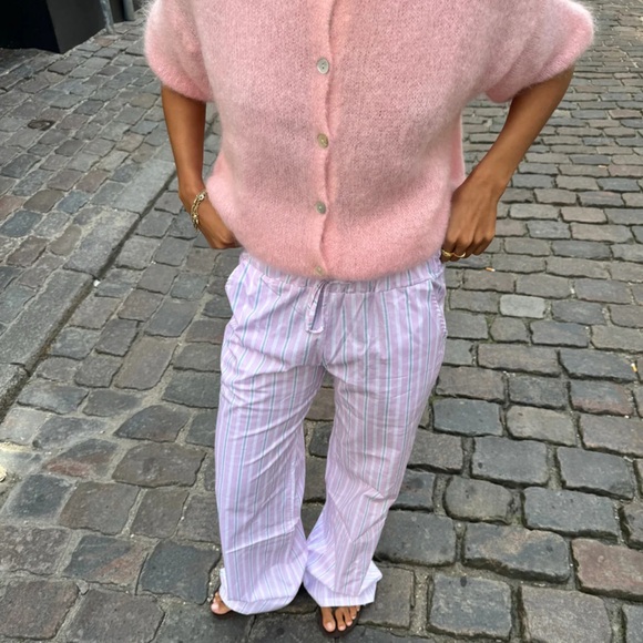 Pink Women's Sweater Cardigan - Picture 1 of 1
